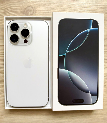 Apple iphone pro - 16,