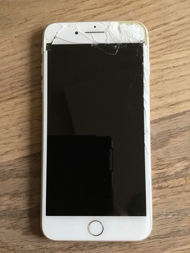 Apple iphone 64 gb - 8,